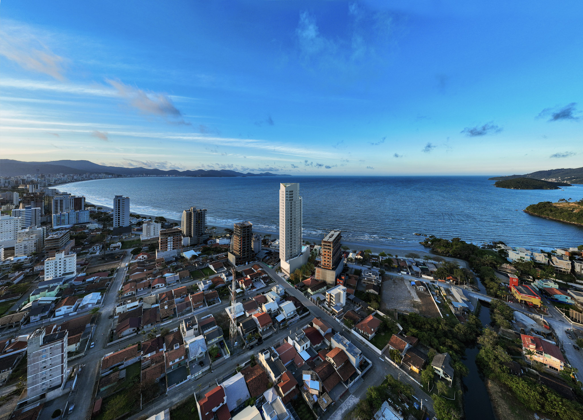 Apartamento com 4 quartos à venda em Perequê, Porto Belo/SC · PropWase